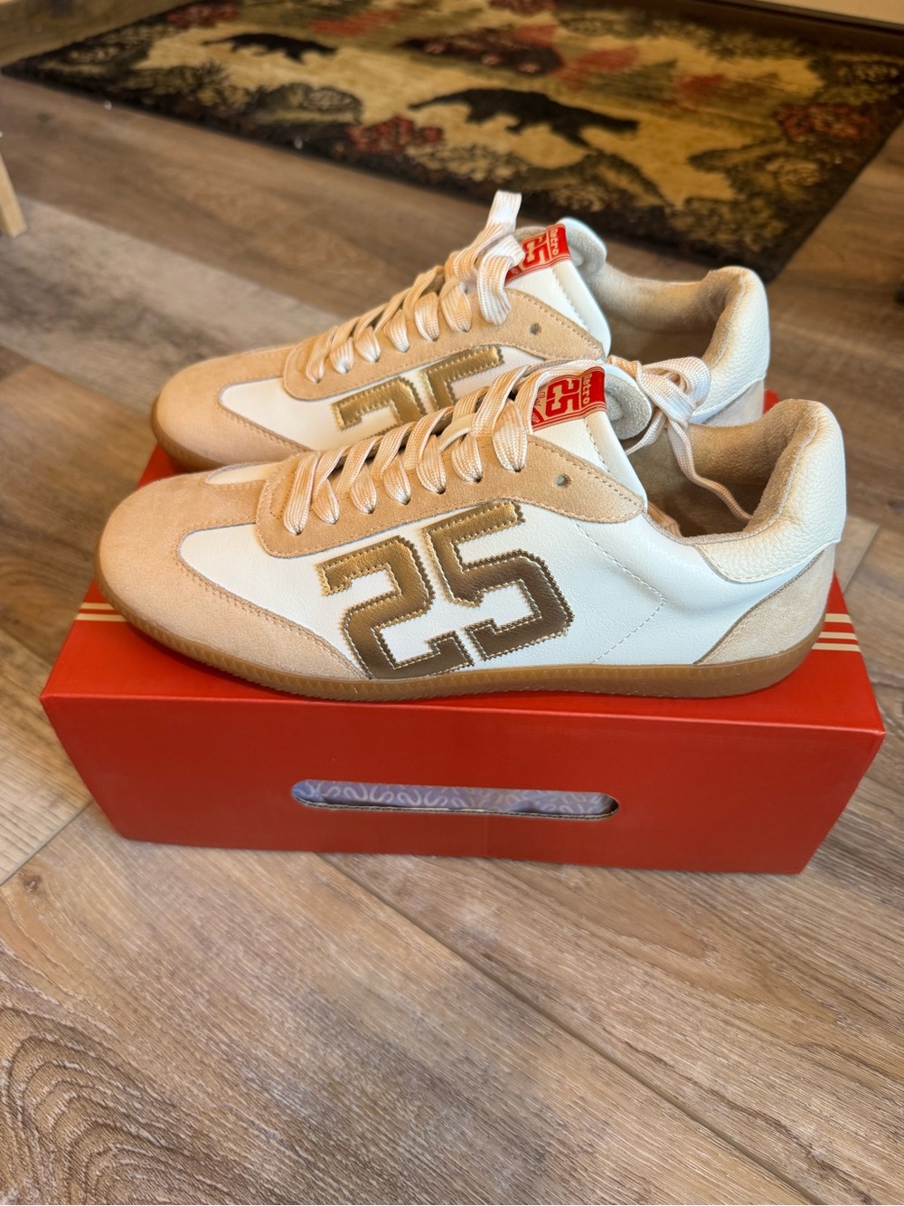 White and Tan Retro 25 Women's Leather Sneakers with Gold Accent from Shushop